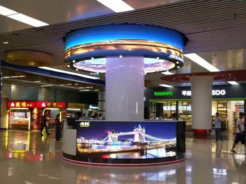 Curved flexible LED screen